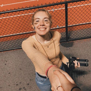 Meet your Posher, Krissy